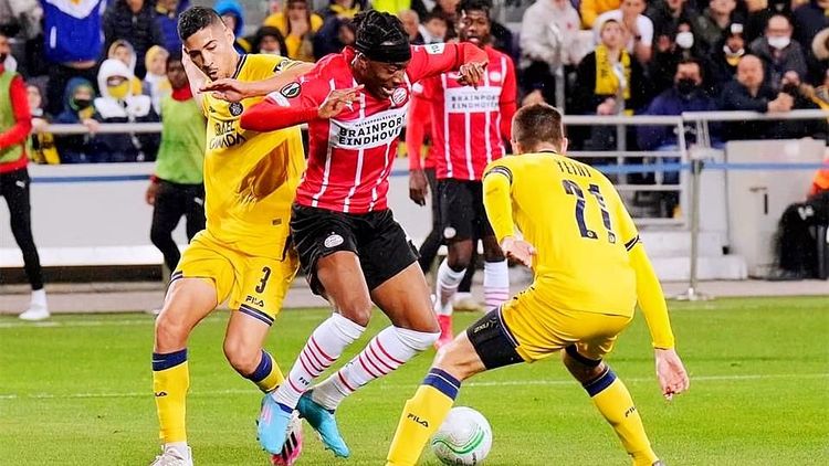 但伴随着年 但伴随着年