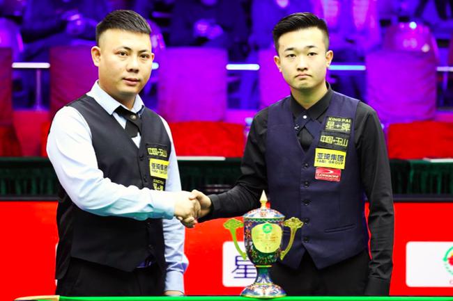 多里瓦尔对 多里瓦尔对